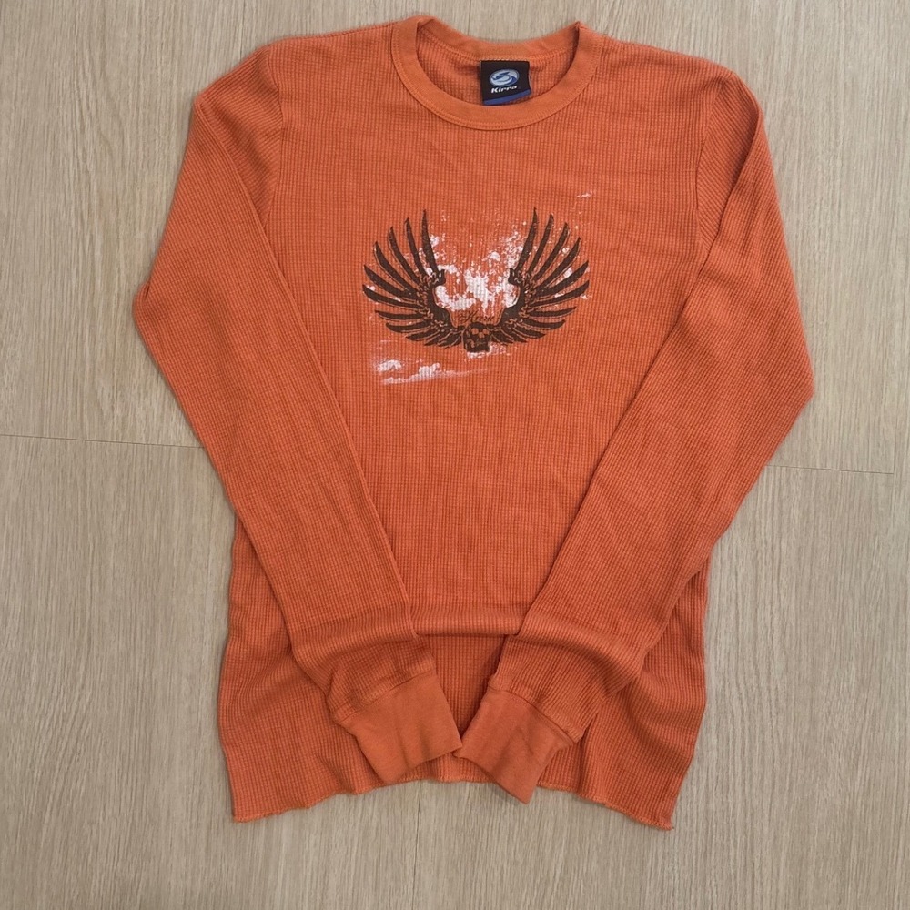 Kirra Men Orange Y2K Thermal Long Sleeve Shirt Skull Wings Graphic Made in USA S